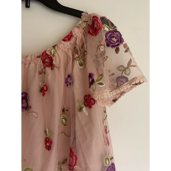 Stassi Embroidered Top BB Dakota - Picture 5 of 8